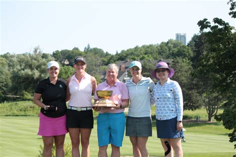 Hayward Captures Th Ontario Womens Mid Amateur Golf Ontario