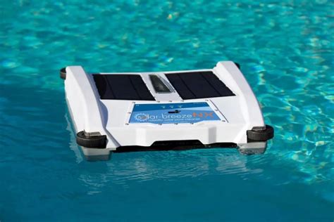 What is a Pool Skimmer and How Does It Work?