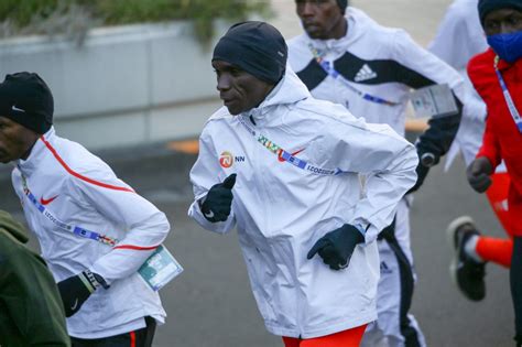 Kipchoge Wins Tokyo Marathon But Misses Out On New World Record Malay