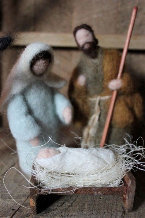 Needle Felted Nativity By Katie Frisbie Featured On Livingfelt Co