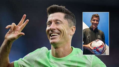 Robert Lewandowski Back To His Best As Veteran Striker Scores Minute