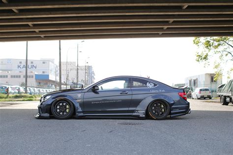 LB WORKS Mercedes Benz C63 coupe sedan W204 Liberty Walk リバティー