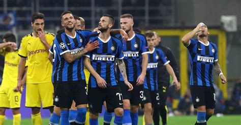 Inter Borussia Le Pagelle Dei Quotidiani Conte Perfetto Esposito L