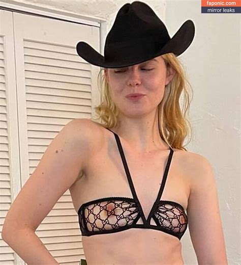 Elle Fanning Aka Ellefanning Nude Leaks Photo 222 Faponic