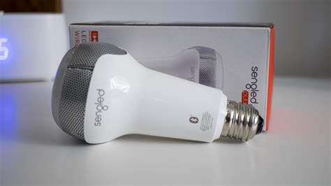 Sengled Solo Smart Bulb Review // TechNuovo.com