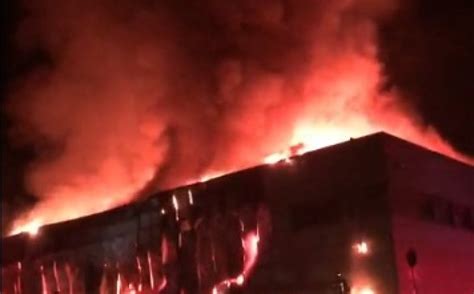 Ziua de Cluj Incendiu puternic în Parcul Tetarom din Cluj Napoca