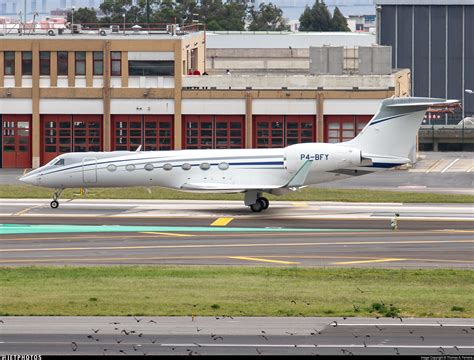 P4 Bfy Gulfstream G550 Best Fly Thomas A Ferreira Jetphotos