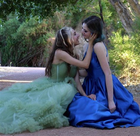 Teenage Romance Teen Couples Wlw Sapphic Lgbt Queer Lesbian Lesbian Prom Pictures Prom