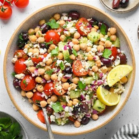 Fresh Summer Mediterranean Salad Recipes Chef S Pencil