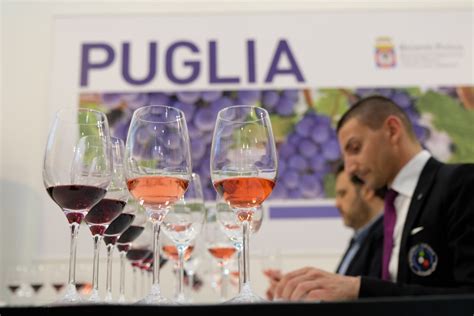 La Puglia In Tutti I Sensi Al Vinitaly Di Verona Dal Al