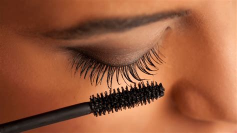 The Truth About Tubing Mascara