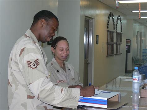 DVIDS - News - Florida Reserve soldier, juvenile detention officer deploys in support of GWOT