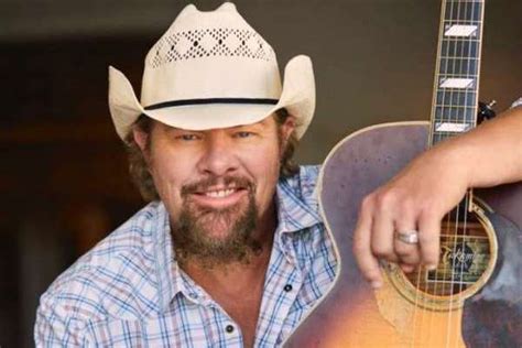 Falleci A Los A Os El Cantante Country Toby Keith Crock Ar