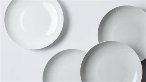 You Don’t Need Plates and Bowls, You Need Dinner Bowls | Architectural ...