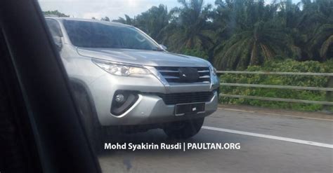 India Bound Toyota Fortuner Spied In Malaysia Pics