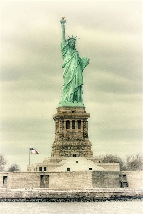 Vintage Statue Of Liberty Photograph By Lindley Johnson Pixels