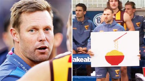 Sam Mitchell Explains Hawthorns Noodles Sign After Afl World Left