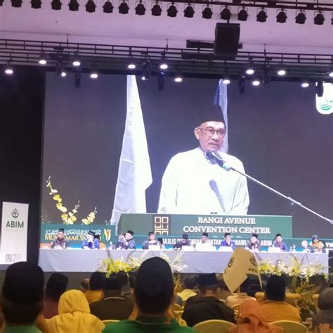 UCAPTAMA PERASMIAN PERSIDANGAN ANTARABANGSA KOSMOPOLITAN ISLAM SEMPENA