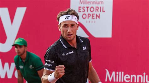 Casper Ruud To Face Miomir Kecmanovic In Estoril Open Final Dan Evans