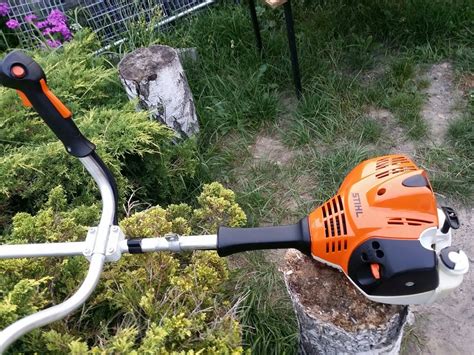 KOSA Spalinowa Podkaszarka STIHL FS70 7617872363 Oficjalne Archiwum