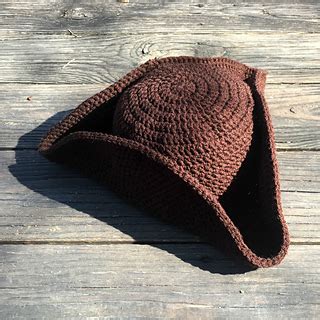 Ravelry: Caribbean Pirate Tricorn Hat pattern by Lizz Jelsma