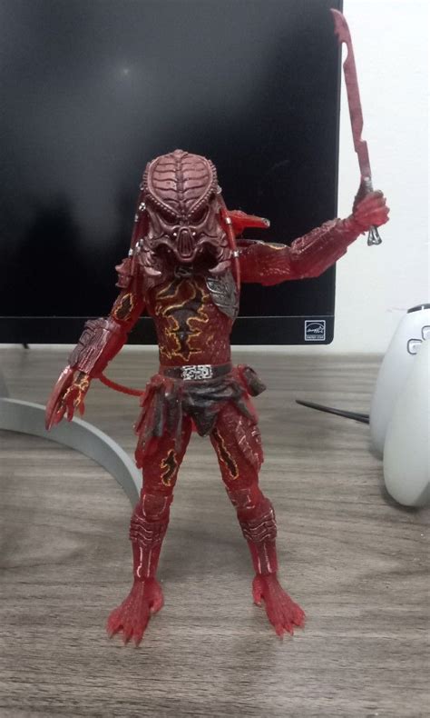 Neca Predator Kenner Tribute Series 10 Hobbies And Toys Toys And Games On Carousell