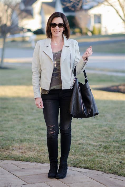What To Wear To A Concert 2021 at Wade Arnold blog