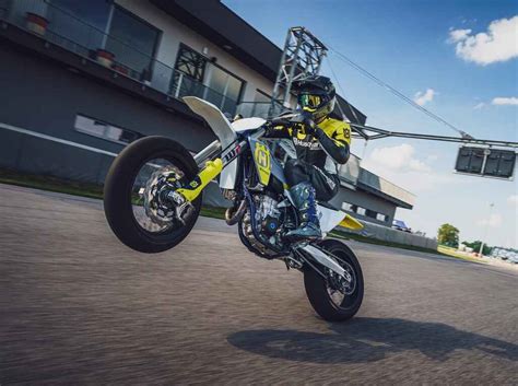 Husqvarna Motorcycles Unveils Its All New Fs 450 Supermoto — Bikernet