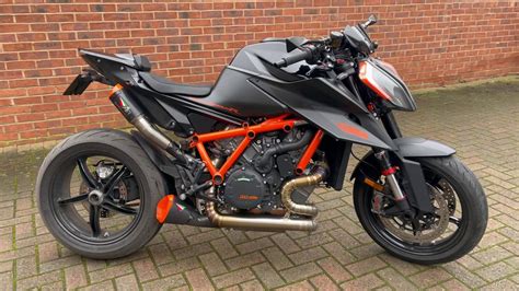 Austin Racing Full Exhaust System KTM Superduke 1290 R 2020 YouTube