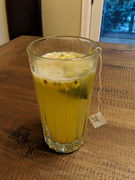 Hot Lemon Juice Green Tea And Passion Fruit Drinks