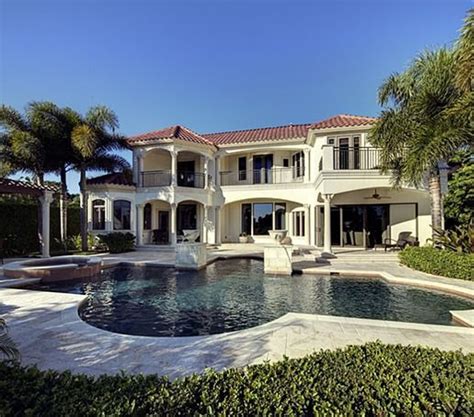 945 Million Mediterranean Mansion In Naples Fl Homes Of The Rich