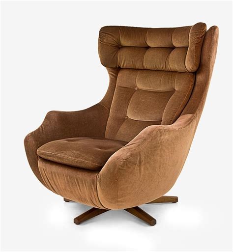 Brown Swivel Wingback Chair By Parker Knoll United States Furniture