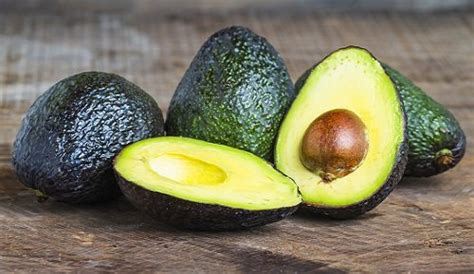 A qué edad puede comer un bebé aguacate TodoPapás