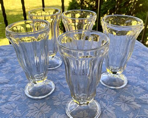 Set Of Vintage Old Fashioned Soda Fountain Ice Cream Sundae Float