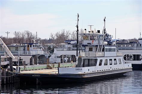 Cumberland Local Car Ferry Which Plies The Waters Of Lake Flickr