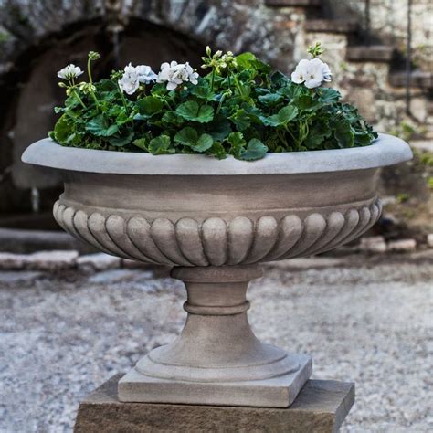 Kingscote Urn Garden Planter Stone Planters Garden Planters Urn