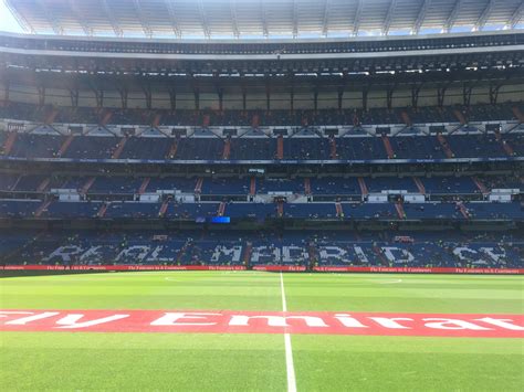 Real Madrid Cf🇺🇸🇬🇧 On Twitter 🌞⚽️🌱 Rmliga The Bernabéu Is Looking