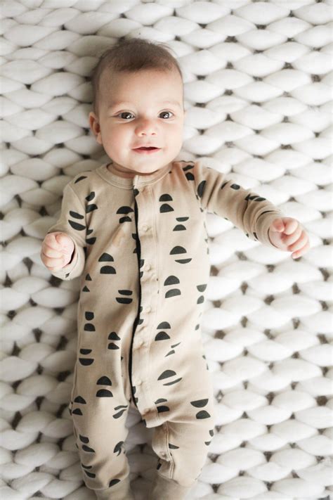 21 Best Organic Baby Clothes Brands (2023) - Paisley & Sparrow ...