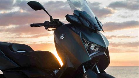 Yamaha XMAX 125 2023 Punya Spesifikasi Dan Fitur Terbaru Goozir