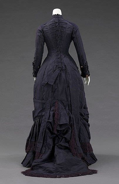 Ephemeral Elegance Bustle Dress Fashion Th Century Fashion