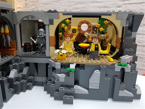 Hufflepuff common room. : r/lego