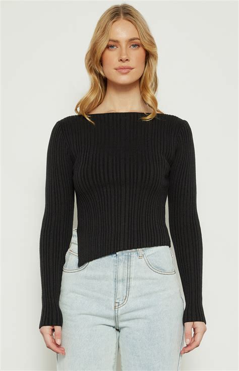 Boat Neckline Knit Top With Asymmetric Hem Wkn678 Style State