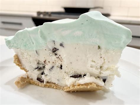 The Easiest Ice Cream Pie Recipe Ever Simple Purposeful Living