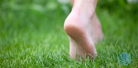 La Libert Dei Piedi Scopri I Benefici Di Camminare A Piedi Nudi