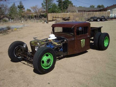 1932 FORD CUSTOM PICKUP