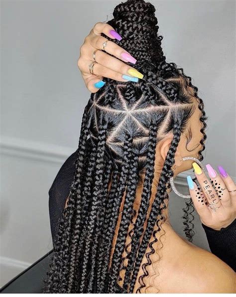 Triangle Knotless Box Braids