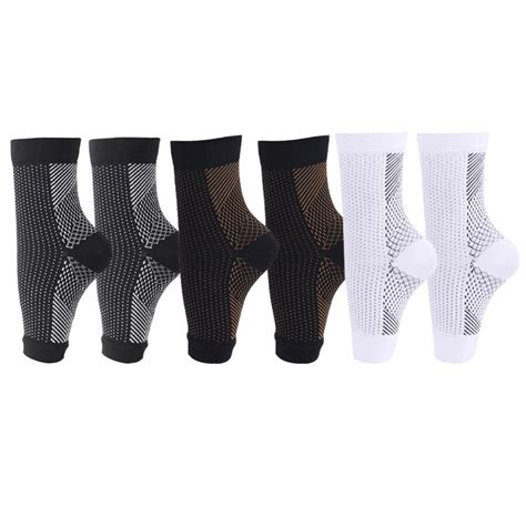 Aosijia 3 Pairs Neuropathy Socks for Women and Men Compression Socks ...