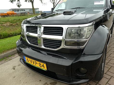 DODGE NITRO 2 8 CRD SXT Kleyn Vans