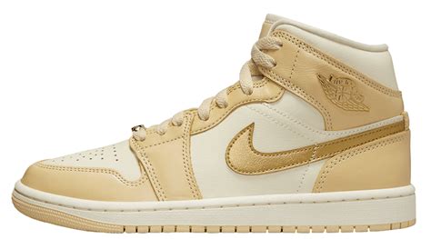 Wmns Air Jordan Mid Pale Vanilla Gold Fb Captain Creps