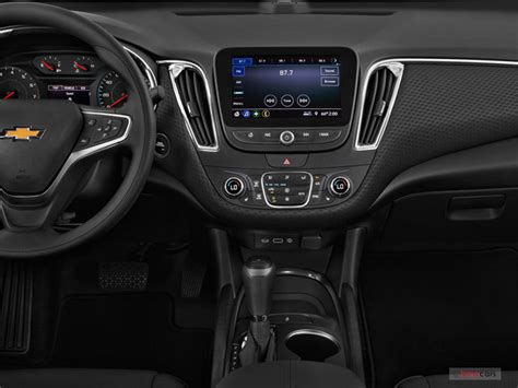 Chevrolet Malibu Interior Photos U S News